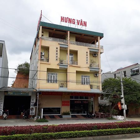 Motel Khach San Hung Van - Bac Kan City Exterior foto